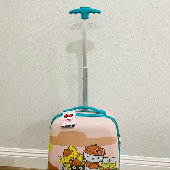 NEW Hello Kitty and Friends Bioworld Hard Shell Carry on Luggage Wheels 16.5” - Picture 3 of 6